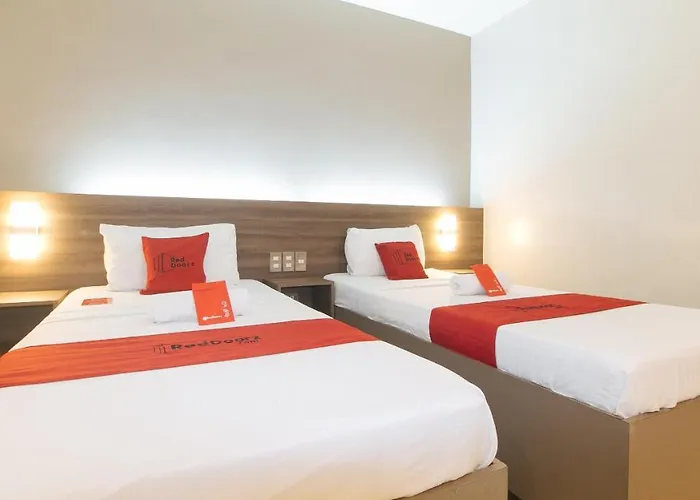 Reddoorz At V Plaza Hotel Manila